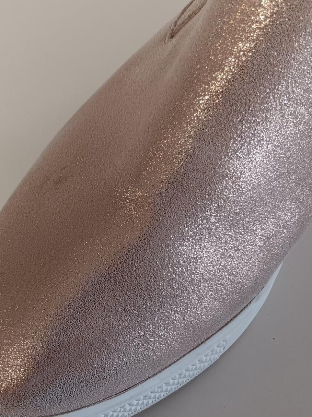 Caslon Womens Mule Sneaker Rose Gold Shimmer White Sole Slip On Size 8M - Picture 13 of 13